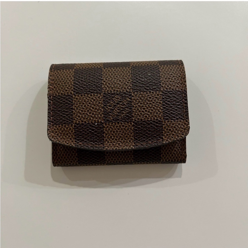 Louis Vuitton Cufflinks - Picture 3 of 6